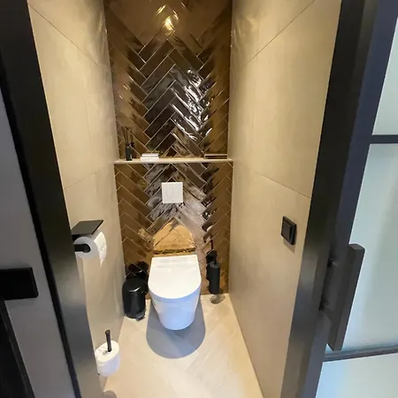 Villa B&B Bovenkarspel Bed & Breakfast 3*