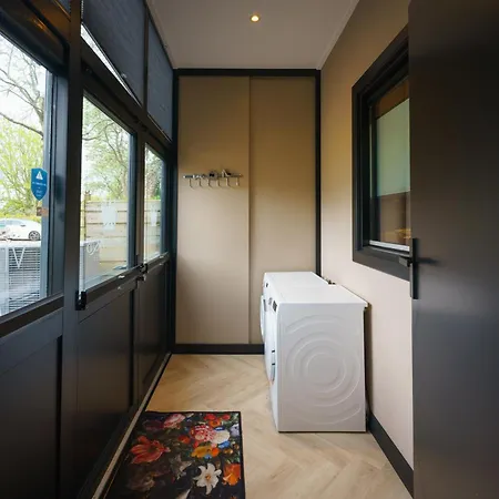 Villa B&B Bovenkarspel Bed & Breakfast 3*