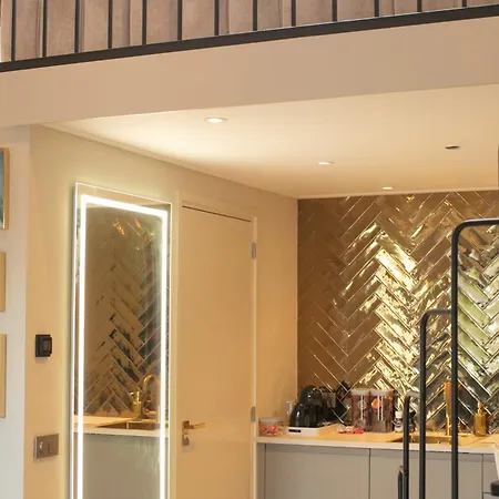 Villa B&B Bovenkarspel 4*